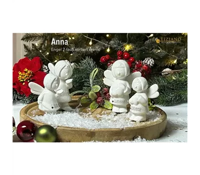 Engel Anna mit Herz creme
