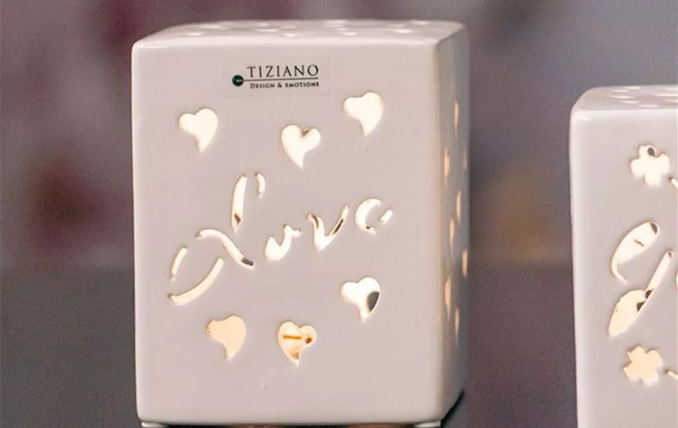 Würfel Tuardo Liebe LED creme