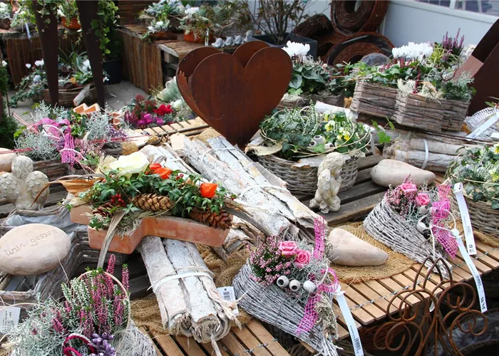 Allerheiligen Grabschmuck