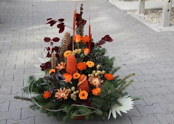 Allerheiligen Grabschmuck
