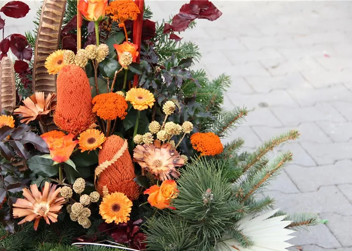 Allerheiligen Grabschmuck